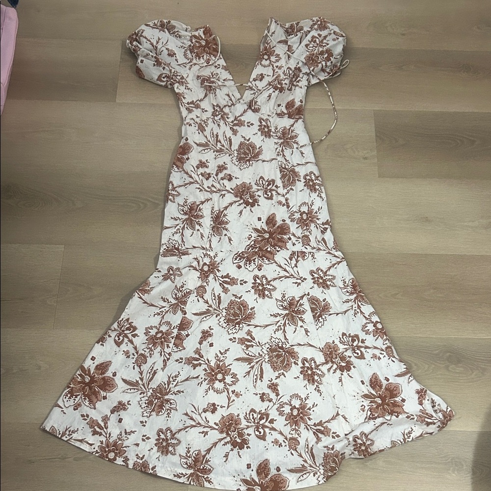 Abercrombie & Fitch Floral Maxi Dress in Brown and Cream